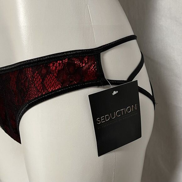 Fredericks of Hollywood Seduction Red Lace Crotchless panty Spider Back Sz Small - Picture 3 of 5